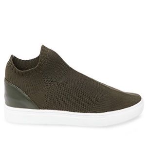 Steve Madden SLY sneakers in Olive